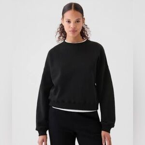 🤍 GAP Women’s Crewneck Sweatshirt – Size M – NWT 🤍